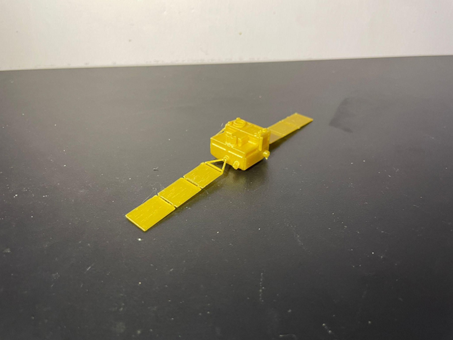 墨子號衛星模型